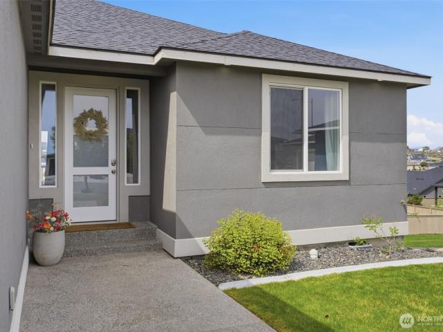1075 Klamath Court