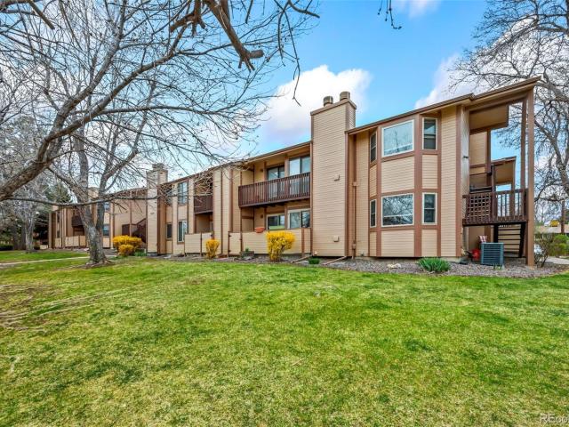 1075 S Garrison St, Unit 203, Lakewood, CO 80226 | MLS #3477