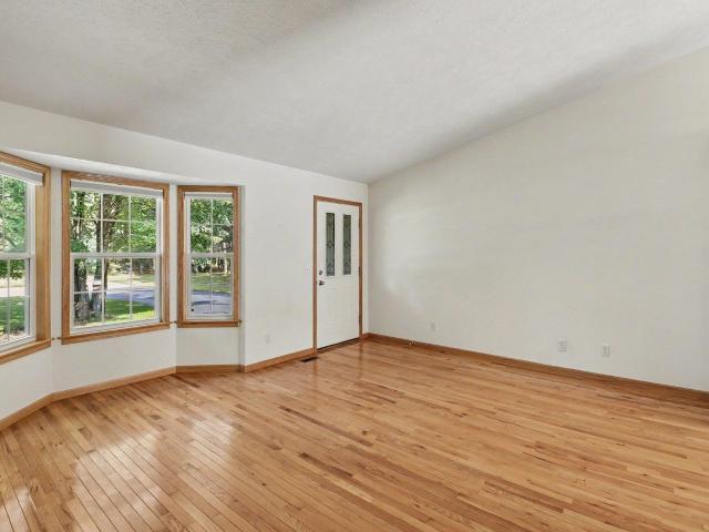 10763 Sweet Lilac Lane