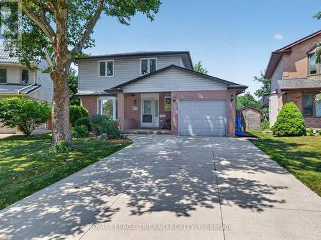 1077 Mahogany Crescent, London North P, ON, N6H 4V8 house for sale | Listing ID X13691 | Royal LePage