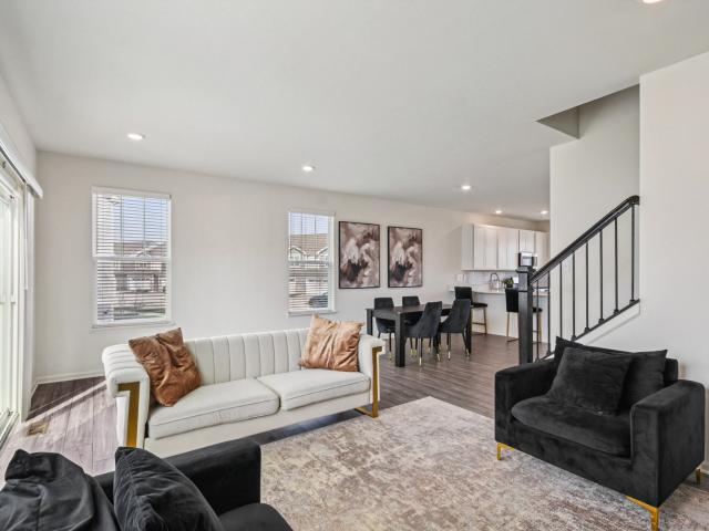 1077 Moraine Drive