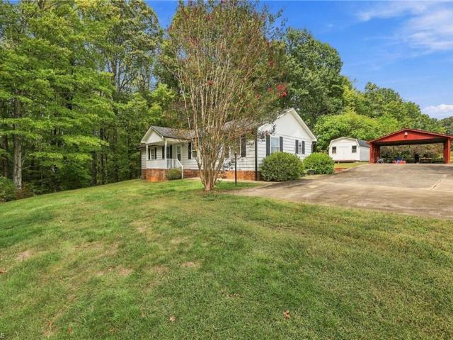 1077 Brown Farm Road