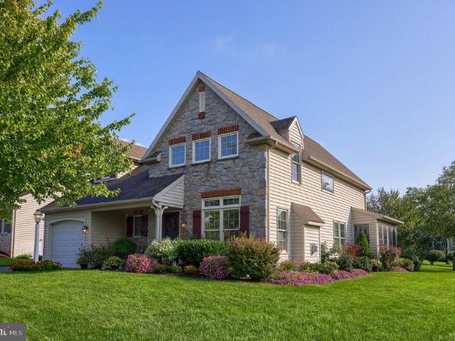 1077 Cambridge Drive