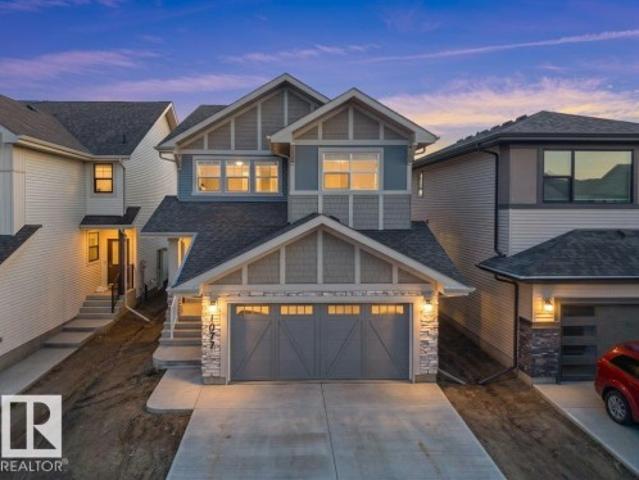 1077 Cristall Crescent Sw, Edmonton, AB, T6W 5S6 house for sale | Listing ID E4503 | Royal LePage