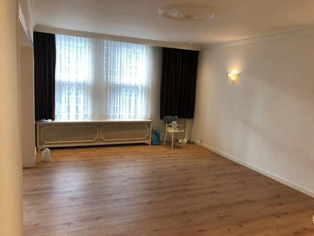 1077NP, Amsterdam