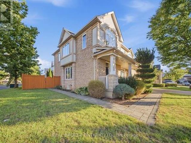1078 Mcneil Drive, Milton, ON, L9T 6V1 house for sale | Listing ID W13810 | Royal LePage