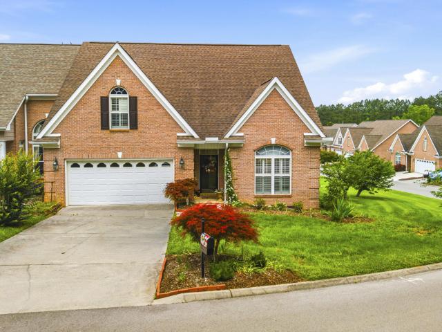 1079 Creekside Village Way