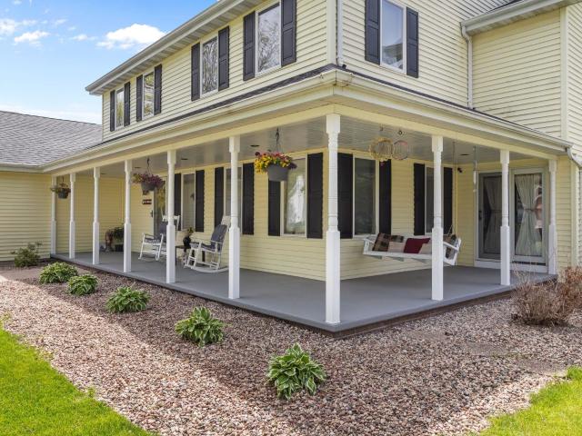 1079 grassy plains drive