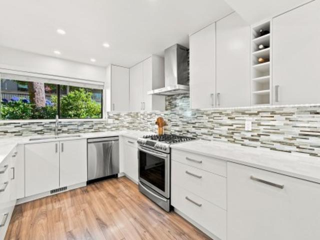 1079 Lillooet Road, North Vancouver, BC, V7J 3H7 townhouse for sale | Listing ID R3146 | Royal LePage