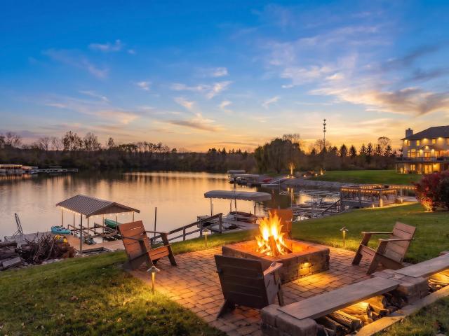 10701 Harbor Bay Drive