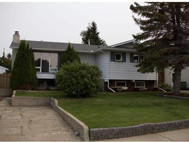 10707 Ave, Westlock, AB, T1P 1C7 house for sale | Listing ID E4505 | Royal LePage