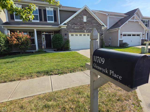 10709 Glenwyck Place