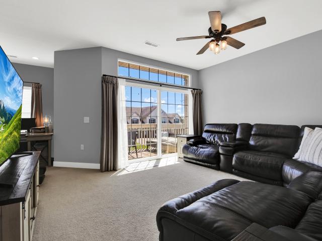 1070 Bedford Ct, Unit 201