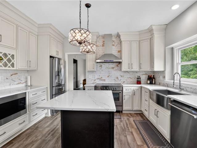 1070 Brockton Close, Marietta, GA 30068 | MLS #7710
