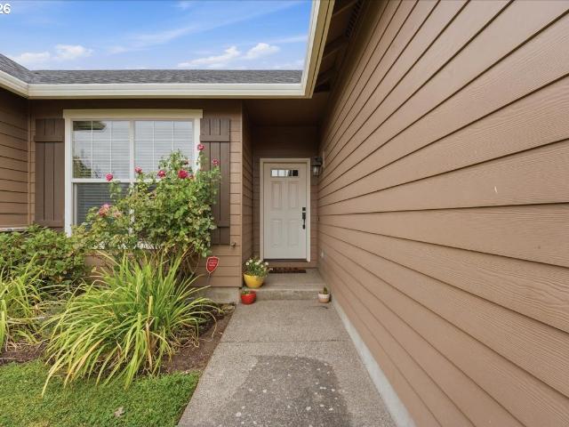 1070 prairie meadows ave