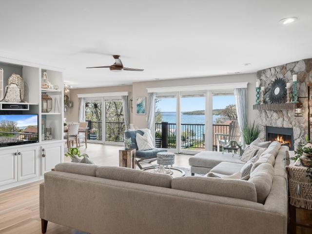 1070 S Lake Shore Dr, Unit 11 2B, Lake Geneva, WI 53147 | MLS #1960