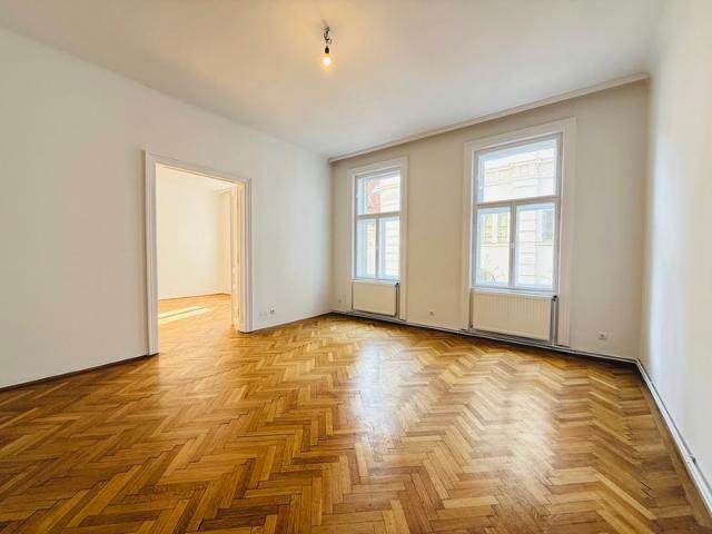 1070 Wien TOP RUHELAGE | PERFEKTE 2,5 ZIMMER | TRAUMHAFTER ALTBAU | U BAHN NÄHE