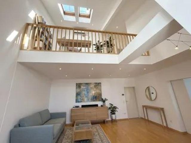 1070! 4 Zimmer DG Maisonette mit Terrasse, Galerie und tollem Blick nahe Neubaugasse!