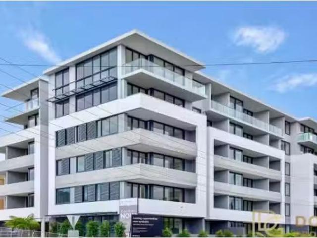 107/148a Albany Street, Point Frederick Apartment for rent Li.