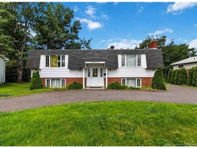 1071 Smythe St, Fredericton, NB, E3B 3H4 house for sale | Listing ID NB146017 | Royal LePage
