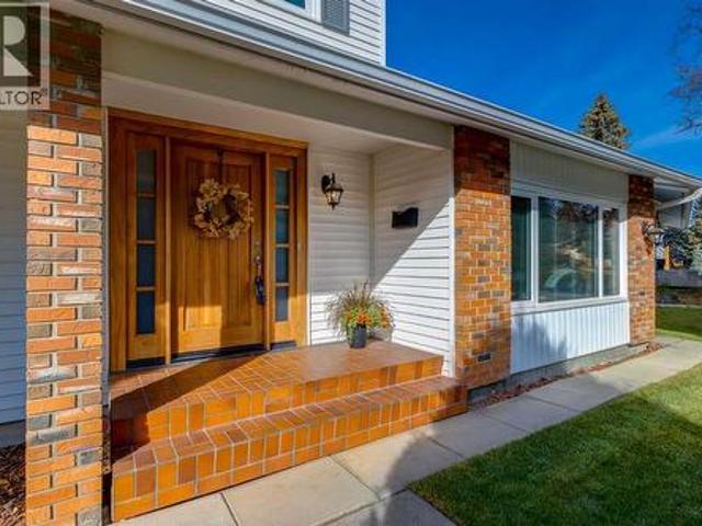 10723 Maplebend Drive Se, Calgary, AB, T2J 1X3 house for sale | Listing ID A2351 | Royal LePage