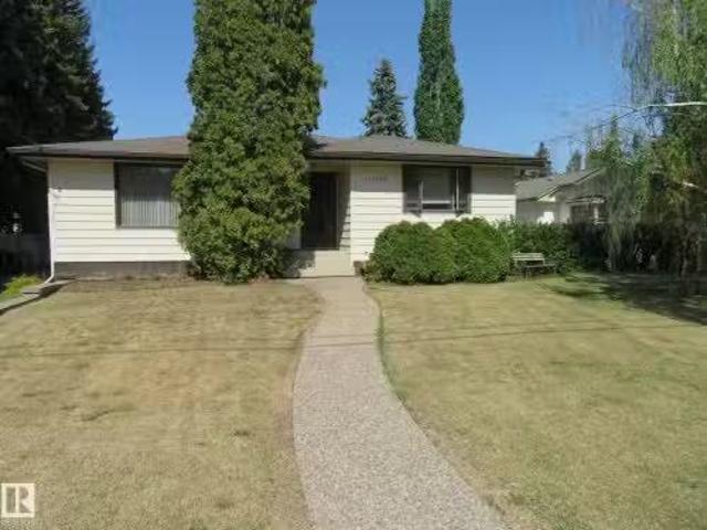 10720 57 Avenue, Edmonton, AB, T6H 0Y6 house for sale Listi.