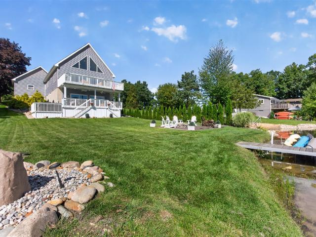10725 Arrowhead Circle