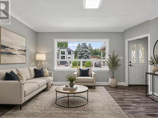1072 Orchard Road, Mississauga, ON, L5E 2N9 house for sale | Listing ID W13786 | Royal LePage