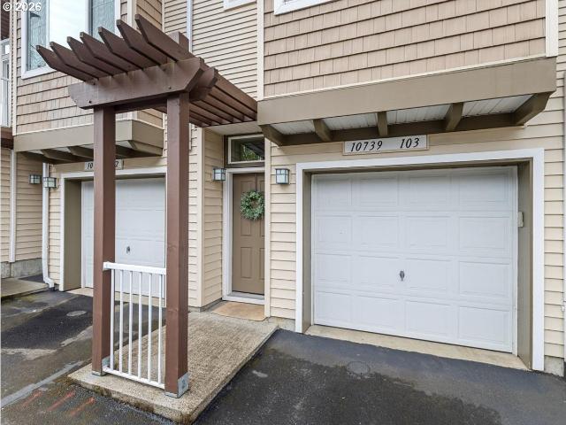 10739 sw canterbury ln # 103