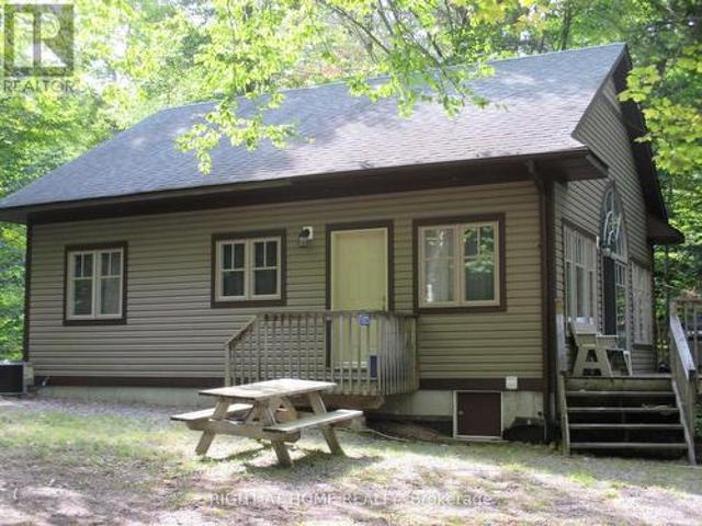 1073 Joshs Bay Road, Muskoka Lakes, ON, P0B 1M0 house for sale | Listing ID X13056 | Royal LePage