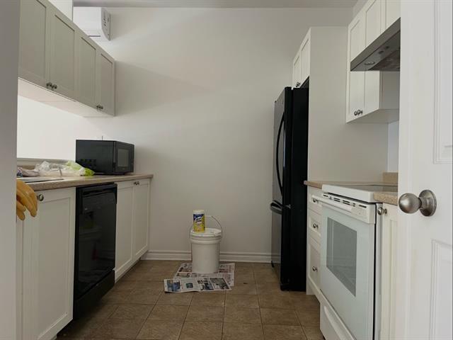 1073 Rue De Bleury