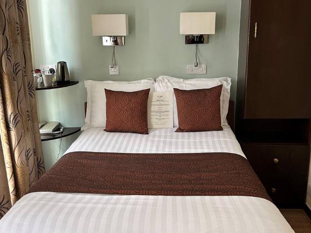 107 111 Heath Street | Studio house for rent #136729428 | Rentberry