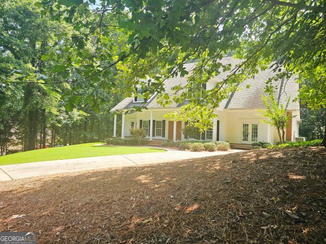 107 Cameron Pointe Drive
