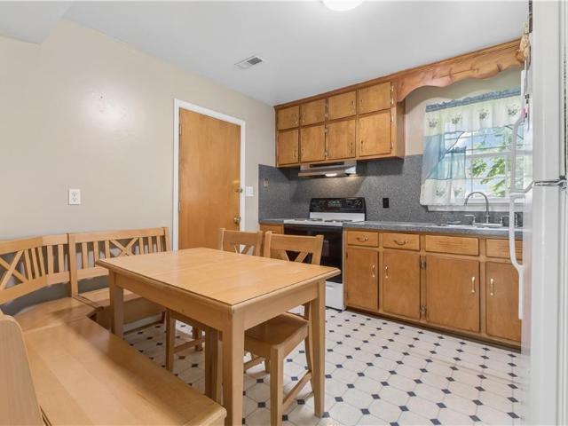 107 Cheadle Loop RD