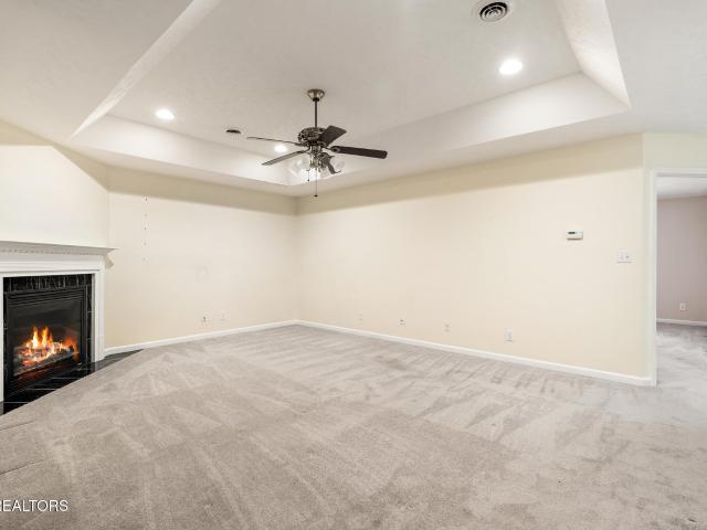 107 Creekwood Way