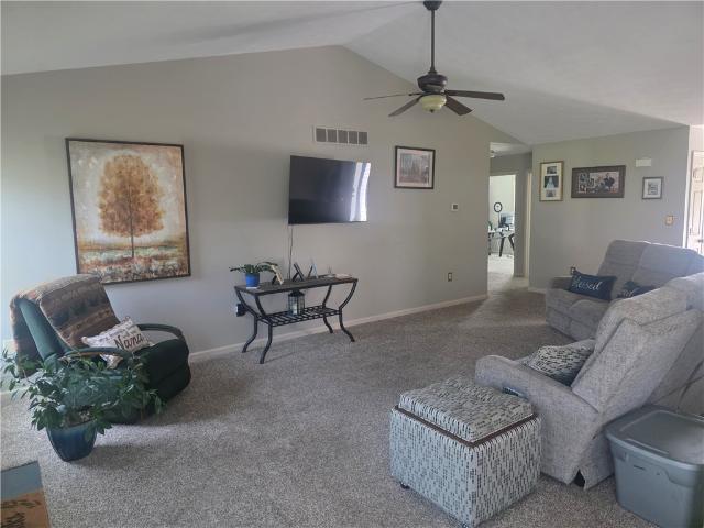 107 Ashton Dr