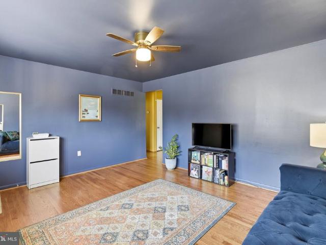 107 B Anderson Avenue
