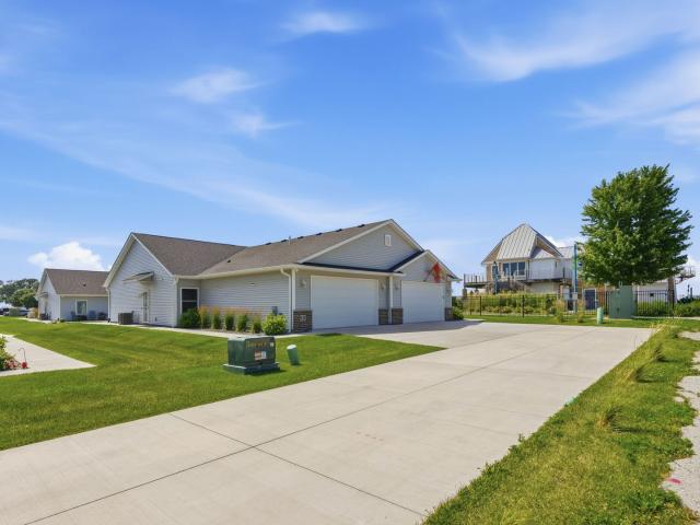 107 beacon harbor parkway # 1
