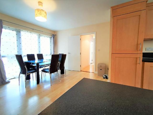 107 Brabazon Street, Bromley by Bow, London, E14 6RL, United Kingdom | 3 bed apartment for rent #139622727 | Rentberry