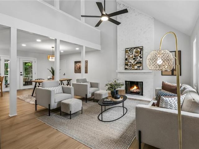 107 Brandywine DR