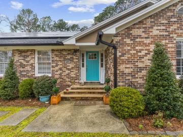 107 Brittany Court