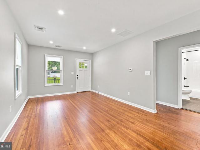 107 Broad Avenue