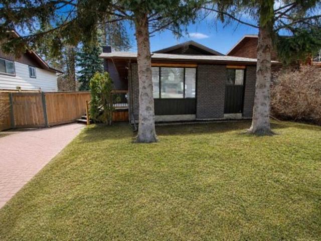 107 Greig Drive, Red Deer, AB, T4P 2M4 house for sale | Listing ID A2273 | Royal LePage