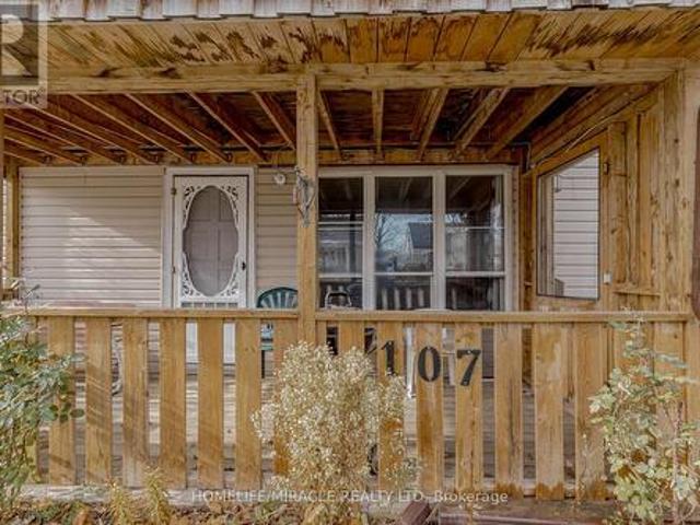 107 Dover Road, Welland, ON, L3B 2V1 house for sale | Listing ID X13108 | Royal LePage