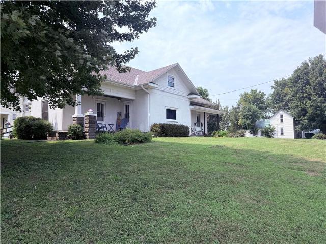 107 E Main Street