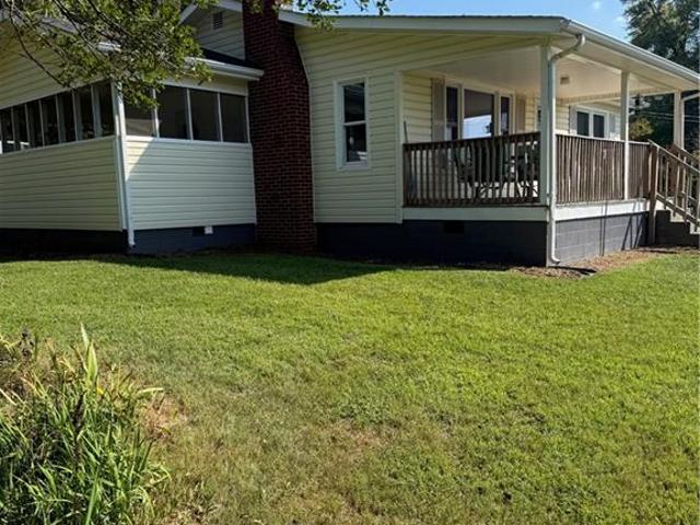 107 Eaton Road