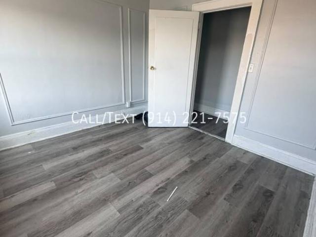 107 Elm St Yonkers, NY 10701 Call/Text 914 221 7575
