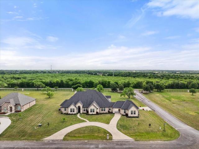 107 Fairway Parks Dr, Corsicana, TX 75110 | MLS #21235