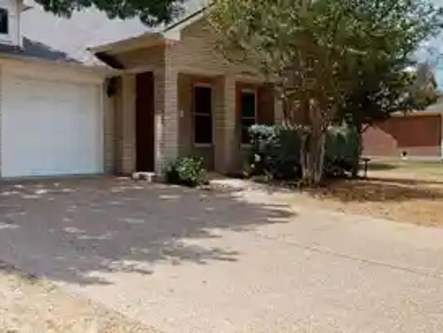 107 Hoot Owl Ln N, 3 beds, 2 full baths