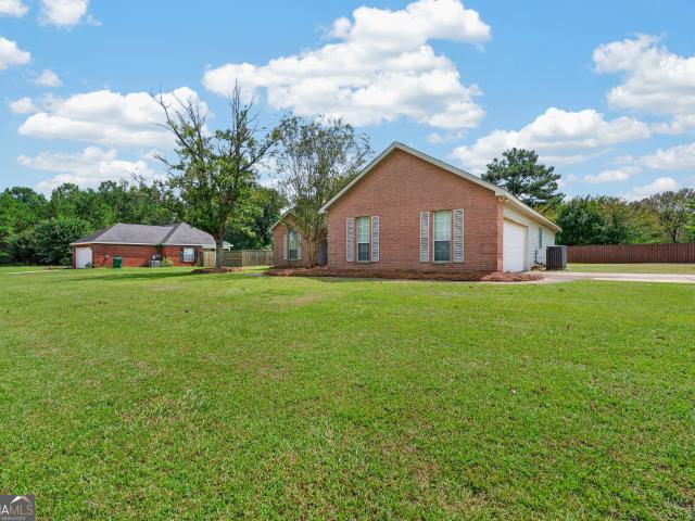 107 Ivey Court
